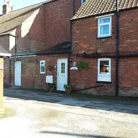 Elm Grove Bed and Breakfast 2*